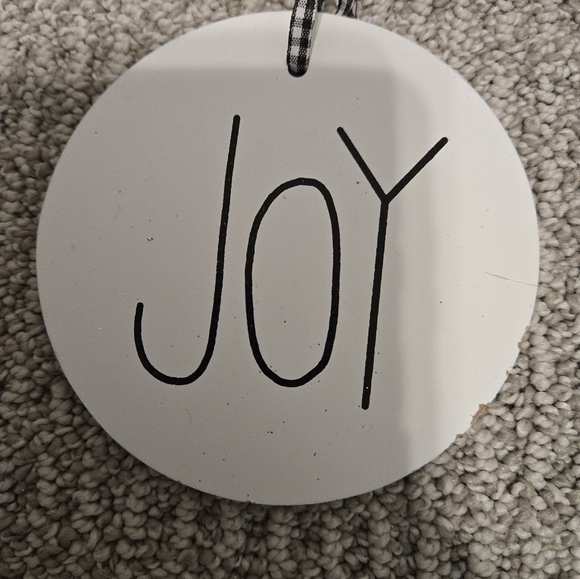 LOT OF 25 - VARIETY OF CHRISTMAS HOLIDAY DECOR/ORNAMENTS - Picture 6 of 10